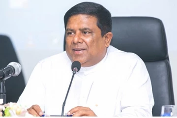 நாட்டு மக்கள் நன்றி கெட்டவர்கள் – வஜிர அபேவர்தன