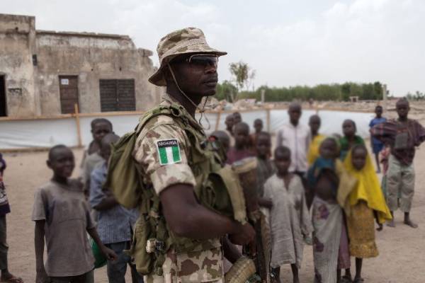 நைஜீரியாவில் மோட்டார் சைக்கிள் கும்பல் நடத்திய பயங்கரவாதத் தாக்குதல்: 29 பேர் சுட்டுக்கொலை | Terrorist Attack By Motorcycle Gang In Nigeria