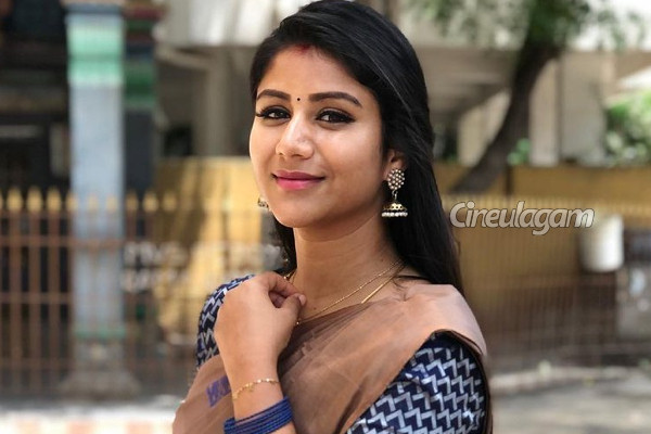 கால் உடைந்த நிலையிலும் இப்படியா? ஆல்யா மானசா கடமை உணர்ச்சிக்கு அளவே இல்லையா | Alya Manasa Act In Serial Despite Bone Fracture