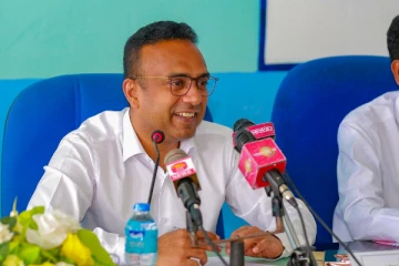 சுற்றுலா விசாவில் வர்த்தகம் செய்யும் ரஷ்யர்கள் தொடர்பில் நடவடிக்கை எடுக்குமாறு பணிப்பு