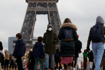 ஓமிக்ரோன் அச்சம்; கடும் கட்டுப்பாடுகளை  அறிவித்த பிரான்ஸ்