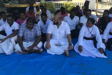 கைதிகளுக்கு ஆதரவாக போராட்டத்தில் குதித்த கூட்டமைப்பு (Photos)