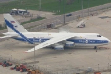 பிரபல நாட்டின் சரக்கு விமானத்தை சுவீகரித்த கனடிய அரசாங்கம்