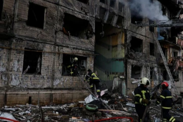 உக்ரைனில் தொலைக்காட்சி கோபுரத்தின் மீது தாக்குதல் - 9 பேர் உயிரிழந்த பரிதாபம்