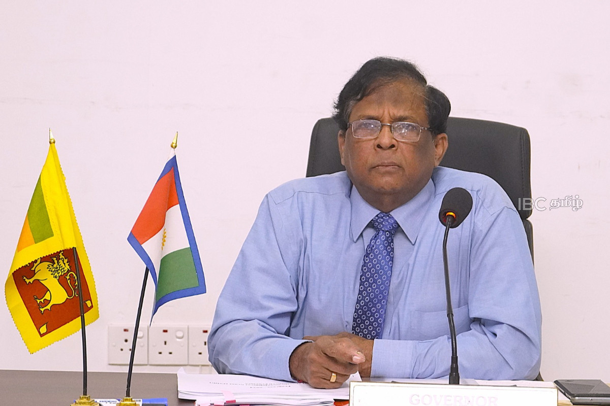 எம்.பியையே கட்டுப்படுத்த முடியாத ஆளுநர், தவிசாளரை குறை கூறுவது விந்தையானது : சட்டத்தரணி குருபரன் வாதம் | Governor Investigation Chavakachcheri Uc Chairman