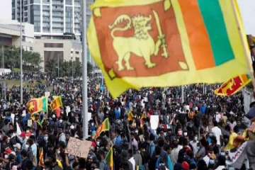 மே தினத்தன்று போராட்ட களத்திற்குள் வர வேண்டாம்:அரசியல்வாதிகளுக்கு அறிவித்த இளையோர்