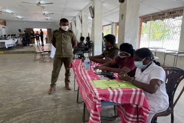 மன்னார் மாவட்டத்தில் பைஸர் தடுப்பூசியின் 2ஆவது டோஸ் செலுத்தும் நடவடிக்கை முன்னெடுப்பு