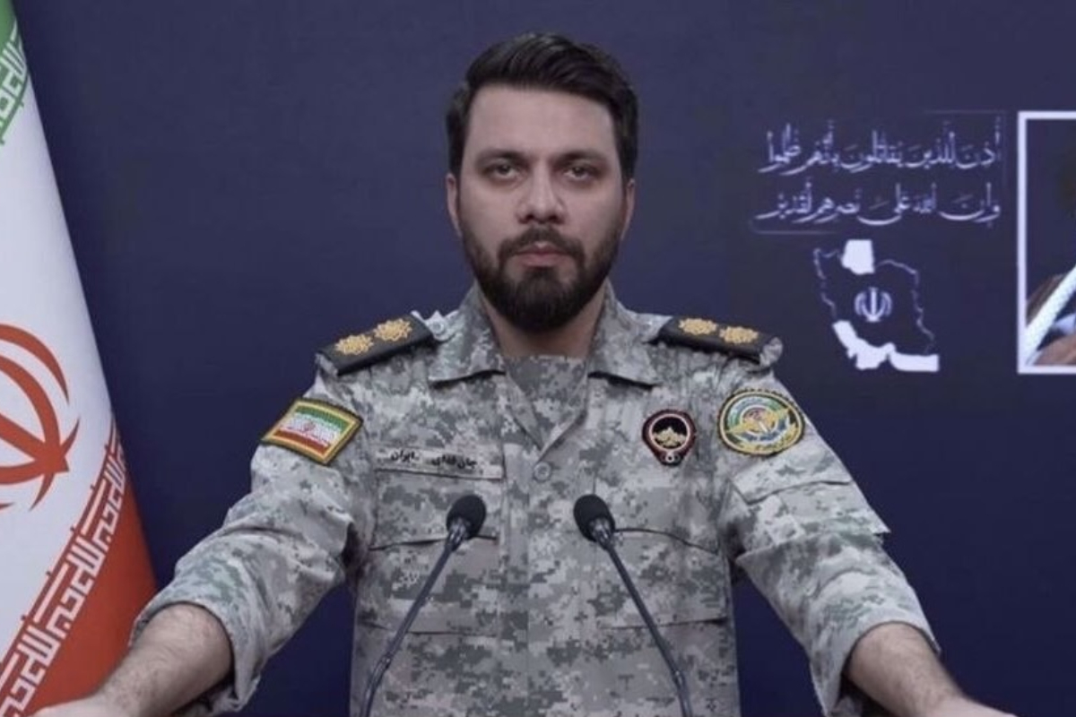 பராசீக வளைகுடா சுறாக்களுக்கு இரையாகும் அமெரிக்க இராணுவம்! ஈரானின் பகிரங்க எச்சரிக்கை | Iran Warns Us Military Of Ground Attack