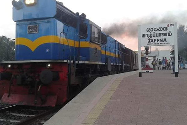 கொழும்பு - யாழ்ப்பாணத்திற்கிடையிலான ரயில் போக்குவரத்து இடைநிறுத்தம் | Colombo Jaffna Rail Suspended 6 Month