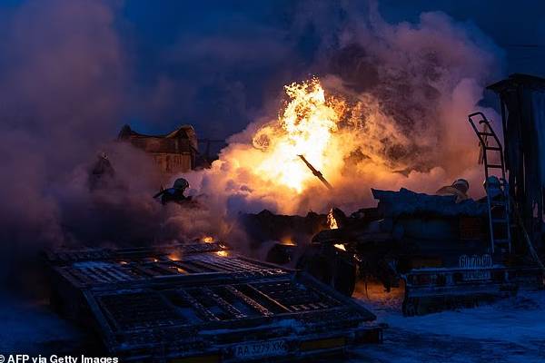 ஜெலென்ஸ்கியும் புடினும் நேருக்கு நேர்... உக்ரைன் போர் தொடர்பில் அமெரிக்கா சூசகம் | Zelensky Putin Meet Earlier