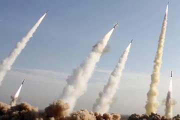 ரஷ்யாவுடன் போரின் போது மற்றொரு நாட்டின் மீது ஏவுகணை தாக்குதல் நடத்திய உக்ரைன்!