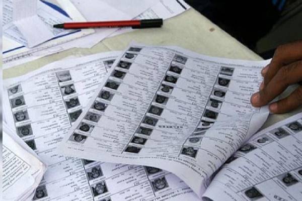 வாக்காளர் பட்டியலில் பெயர் சேர்க்க சிறப்பு முகாம்! முழு விபரம் இதோ | Special Announced For 18 Year Old Voters Chennai