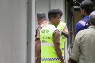 எரிந்த நிலையில் மீட்கப்பட்ட ஆசிரியரின் சடலம் ; மர்ம மரணத்தால் சந்தேகத்தில் பொலிஸார்