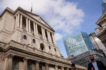 33 ஆண்டுகள் இல்லாத அளவு வட்டி விகிதத்தை அதிகரித்த இங்கிலாந்து