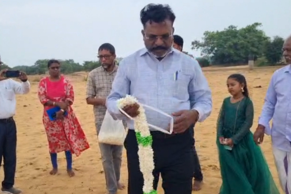 முள்ளிவாய்க்காலில் அஞ்சலி செலுத்த திருமாவளனுக்கு அருகதை இல்லை! | Thol Thirumavalavan Mullivaikkal Elam Tamils Angry