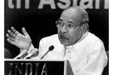 இந்திய பொருளாதாரத்தின் தந்தை என்றழைக்கப்படும் பி.வி.நரசிம்ம ராவ்..!