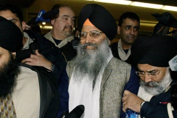 குண்டுவெடிப்பு வழக்கில் விடுவிக்கப்பட்டவர் சுட்டுக்கொலை