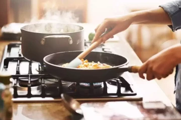 இரும்பு கடாயில் எந்த உணவுகளை சமைக்கக்கூடாது தெரியுமா?