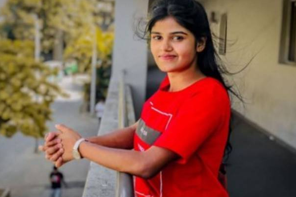 பேராதனை வைத்தியசாலையில் திடீரென உயிரிழந்த யுவதி! வெளியான காரணம் | Teaching Hospital Peradeniya Young Girl Death