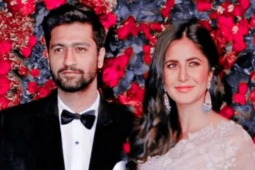 தனது கணவருடன் நீச்சல் குளத்தில் நடிகை கத்ரீனா கைஃப்.. காதல் ஜோடியின் ரொமான்டிக் புகைப்படம்