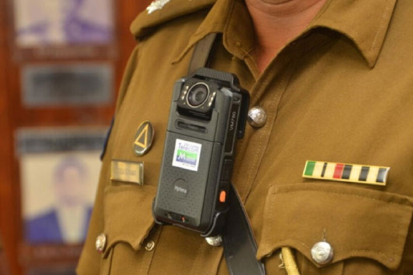 சூட்சுமமான முறையில் ஐஸ் போதைப்பொருள் விற்பனை செய்த தம்பதி சிக்கியது! | Couple Arrested For Selling Ice Drugs