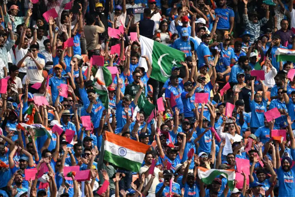 இந்தியா - பாகிஸ்தான் போட்டி; 10 விநாடி விளம்பரத்திற்கு இத்தனை லட்சம் கட்டணமா? | How Much 10Sec Ad Cost For Ind Vs Pak In T20 Wc