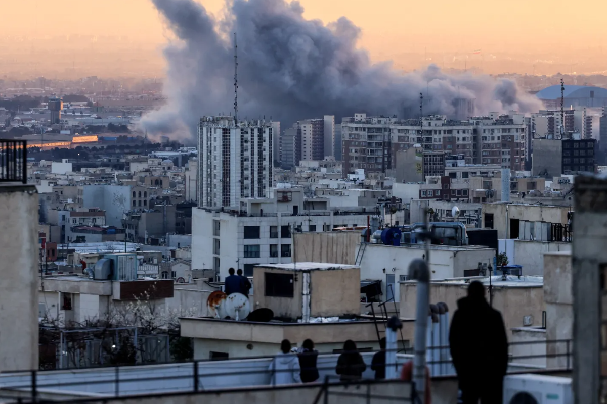 ஈரானின் குர்திஸ்தான் மாகாணத்தின் மீது தாக்குதல்; 100 இற்கும் மேற்பட்டோர் பலி | Attack On Iran S Kurdistan Over 100 Killed