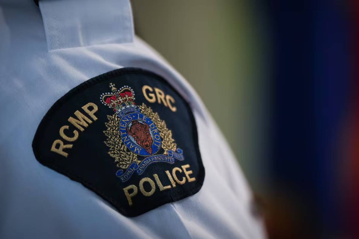கனடாவில் இந்தியரை கத்தியால் குத்திய மர்ம நபர் | Indian Man Stabbed In Canada By Knife