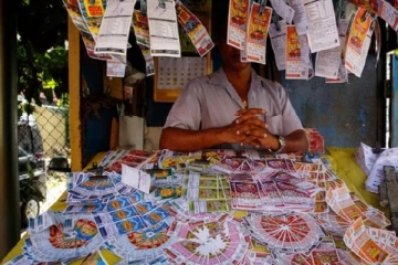 இலங்கை வரலாற்றில் மிகப்பெரிய லொத்தர் பரிசுத் தொகை வெல்லப்பட்டது ; 62 கோடியை தட்டித்தூக்கிய நபர்