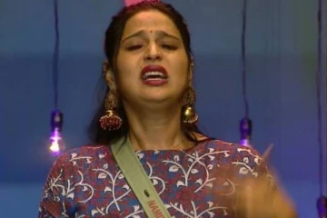 பிக்பாஸ் பிரபலம் நமீதா மாரிமுத்துவிற்கு இவ்வளவு பெரிய மகள் உள்ளாரா?- இதோ பாருங்க