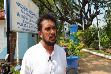 இனந்தெரியாத குழு அச்சுறுத்துகிறது -காவல்துறையில் அளிக்கப்பட்டது முறைப்பாடு