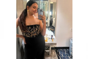 பாக்கியலட்சுமி சீரியல் நடிகை திவ்யா கணேஷ்.. அழகிய போட்டோஷூட் ஸ்டில்கள்