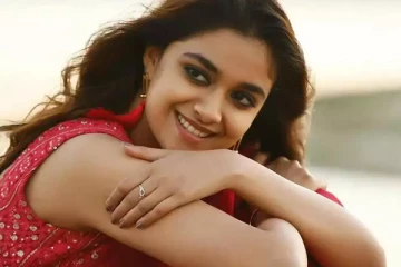 இந்தியில் நடிக்க நடிகை கீர்த்தி சுரேஷ் வாங்கிய சம்பளம்.. எவ்வளவு தெரியுமா