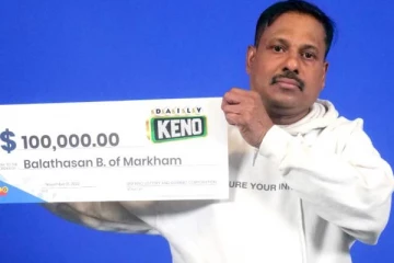 திருமண நாள் கொண்டு வந்த அதிர்ஷ்டம்! கனடா லொட்டரியில் பரிசை அள்ளிய தமிழர்... இது 2வது முறை!