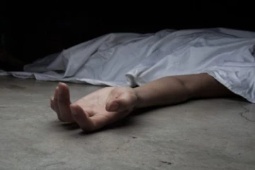 බස් අනතුරකින් කාන්තාවක් ජිවිතක්ෂයට..