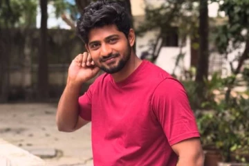 அய்யனார் துணை சீரியலில் பாண்டியாக நடிக்கும் அருண் கார்த்தி ஸ்டைலிஷ் போட்டோஸ்