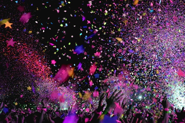 தனியார் விருந்தில் பங்கேற்ற 30 பேர் கைது | 30 People In The Private Party Were Arrested