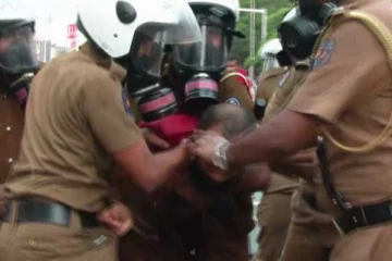 අන්තරේ පා ගමනට කඳුළු ගෑස් සහ ජල ප්‍රහාර