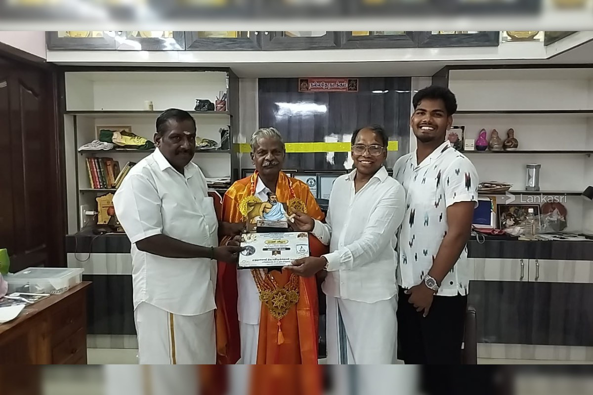 சுவிஸ் வள்ளுவன் பாடசாலை அதிபர் முருகவேல் அவர்களின் சிங்கப்பூர், மலேசியா மற்றும் தமிழ்நாடு பயண அனுபவ தொகுப்பு | Swiss Valluvan Padasalai Head Murugavel Tour Blog சுவிஸ் வள்ளுவன் பாடசாலை அதிபர் முருகவேல் அவர்களின் சிங்கப்பூர், மலேசியா மற்றும் தமிழ்நாடு பயண அனுபவ தொகுப்பு | Swiss Valluvan Padasalai Head Murugavel Tour Blog