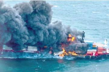 எக்ஸ் - பிரஸ் பேர்ல் கப்பலை அகற்றும் பணிகள் நவம்பரில்!  நீதி அமைச்சர் அலி சப்ரி தகவல்