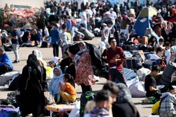 4 மில்லியன் புலம்பெயர்ந்தோரை நாடுகடத்தும் ஈரான்! காலக்கெடுவிற்கு முன்பே நடவடிக்கை