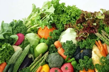 மழைக்காலங்களில் இந்த உணவுகளை சாப்பிடுவதை தவிர்த்து கொள்ளுங்கள்!