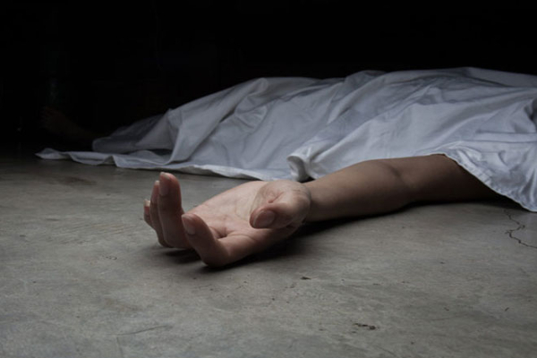 4ஆவது மாடியில் இருந்து தவறி விழுந்து நபர் பலி | A Person Died After Falling From The 4Th Floor