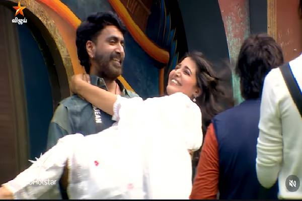 மீண்டும் பிக்பாஸ் வீட்டுக்குள் சான்ட்ரா! பிரஜனிடம் முட்டிபோட்டு கண்ணீர்மல்க கூறிய விடயம் | Bigg Boss 9 Day101 Promo Sandra Video Viral