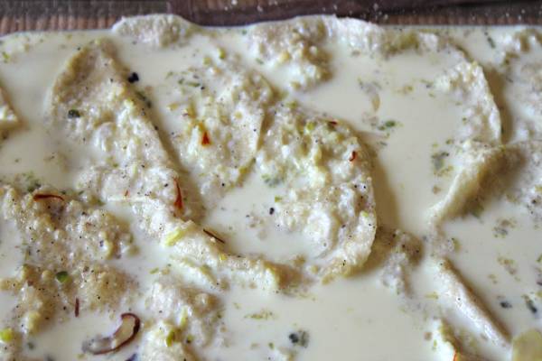 1 கப் பச்சரிசி இருந்தாலே போதும்.. பால் பூரி ரெசிபி செய்யலாம் | Paal Poori Recipe In Tamil