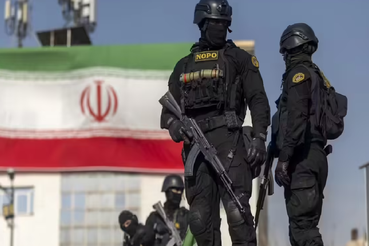 ஈரானின் புதிய தலைவருக்கு அமெரிக்கா வைத்த குறி ; மொஜ்தபா கமேனியை சூழ்ந்திருக்கும் ஆபத்தான கருப்பு படை | America Targets Iran S New Leader ஈரானின் புதிய தலைவருக்கு அமெரிக்கா வைத்த குறி ; மொஜ்தபா கமேனியை சூழ்ந்திருக்கும் ஆபத்தான கருப்பு படை | America Targets Iran S New Leader