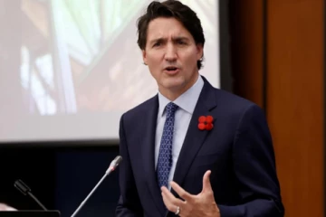 போராட்டத்தை நிறுத்துங்கள்; பிரதமர் ஜஸ்டின் ட்ரூடோ கண்டனம்