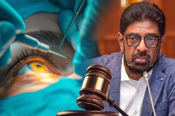 கண் சத்திர சிகிச்சையினால் பார்வை பறிபோனதாக நீதிமன்றில் முறைப்பாடு