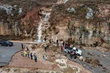 வெள்ளத்தில் மூழ்கிய நகரத்தில் இருந்து 1000 உடல்கள் மீட்பு: லிபியாவை புரட்டியெடுத்த புயல்