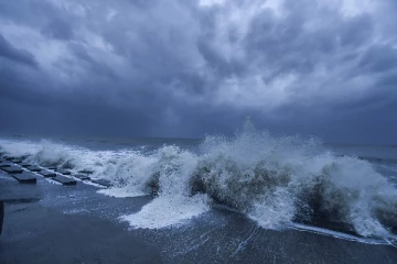 இந்தியப் பெருங்கடல் பகுதிக்கு சுனாமி எச்சரிக்கை - செய்திகளின் தொகுப்பு